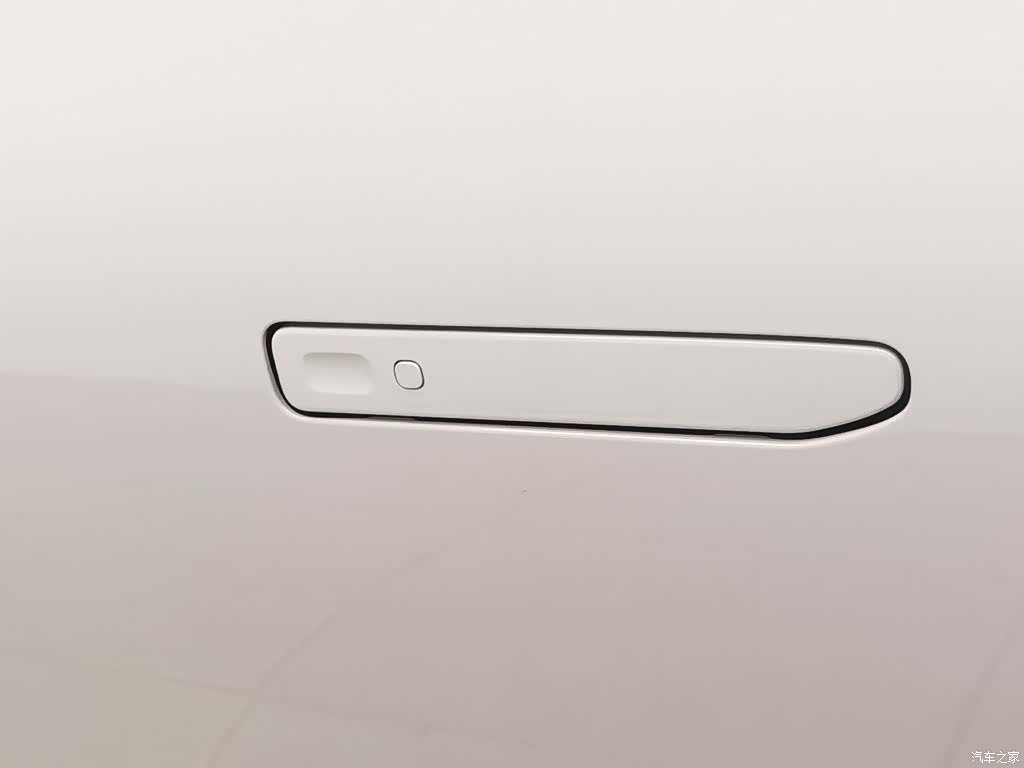 Leapmotor B01, 2025 18