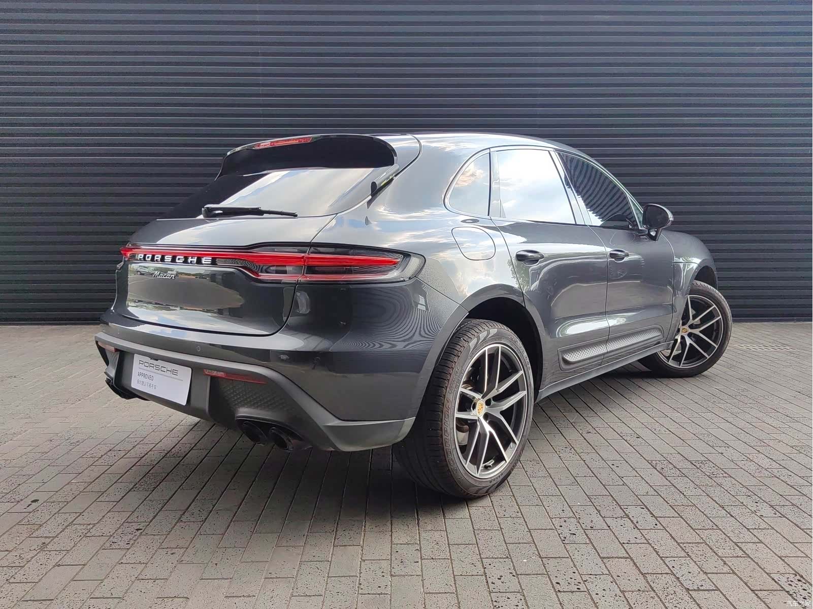 Porsche Macan, 2024 все фото