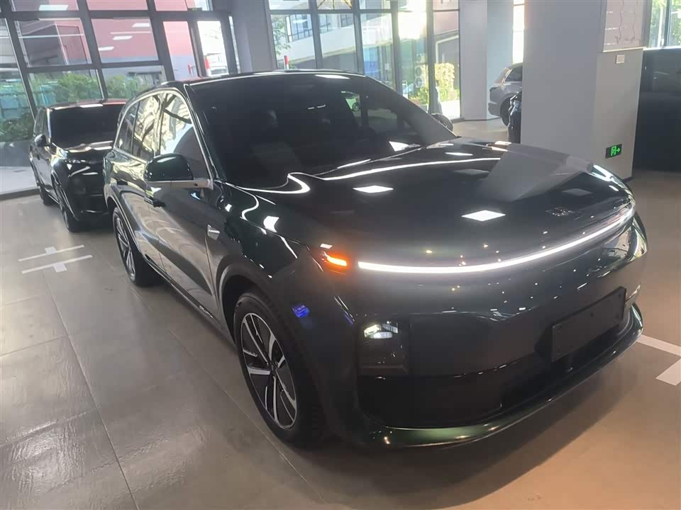 Li Auto Ideal L6
