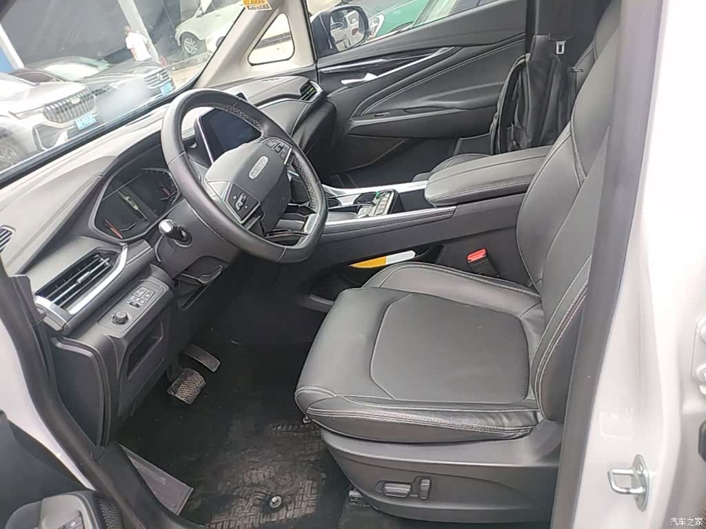 Maxus G50, 2024 15