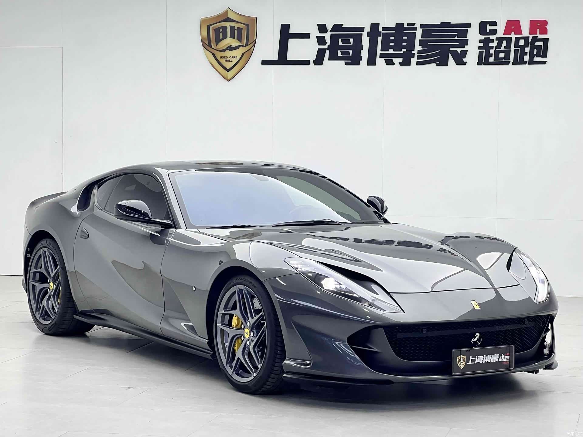 Ferrari 812, 2019 7