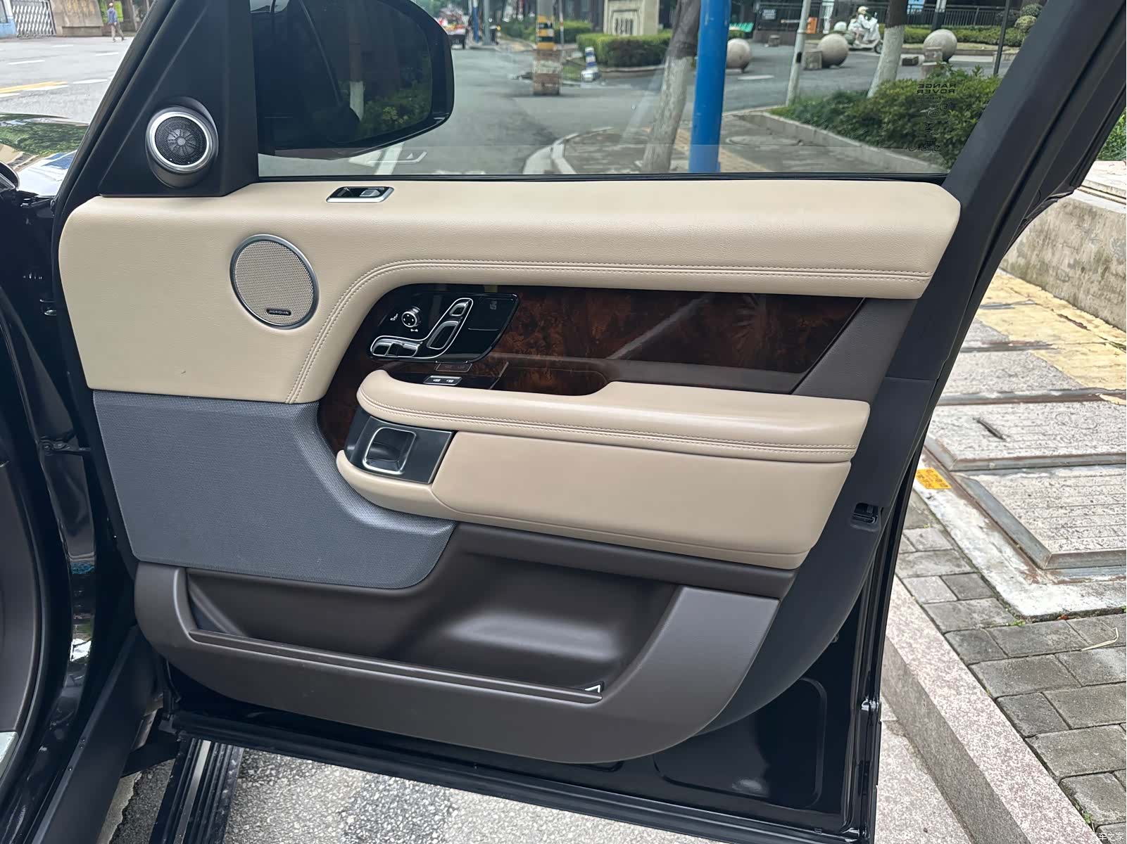 Land Rover Range Rover, 2022 21