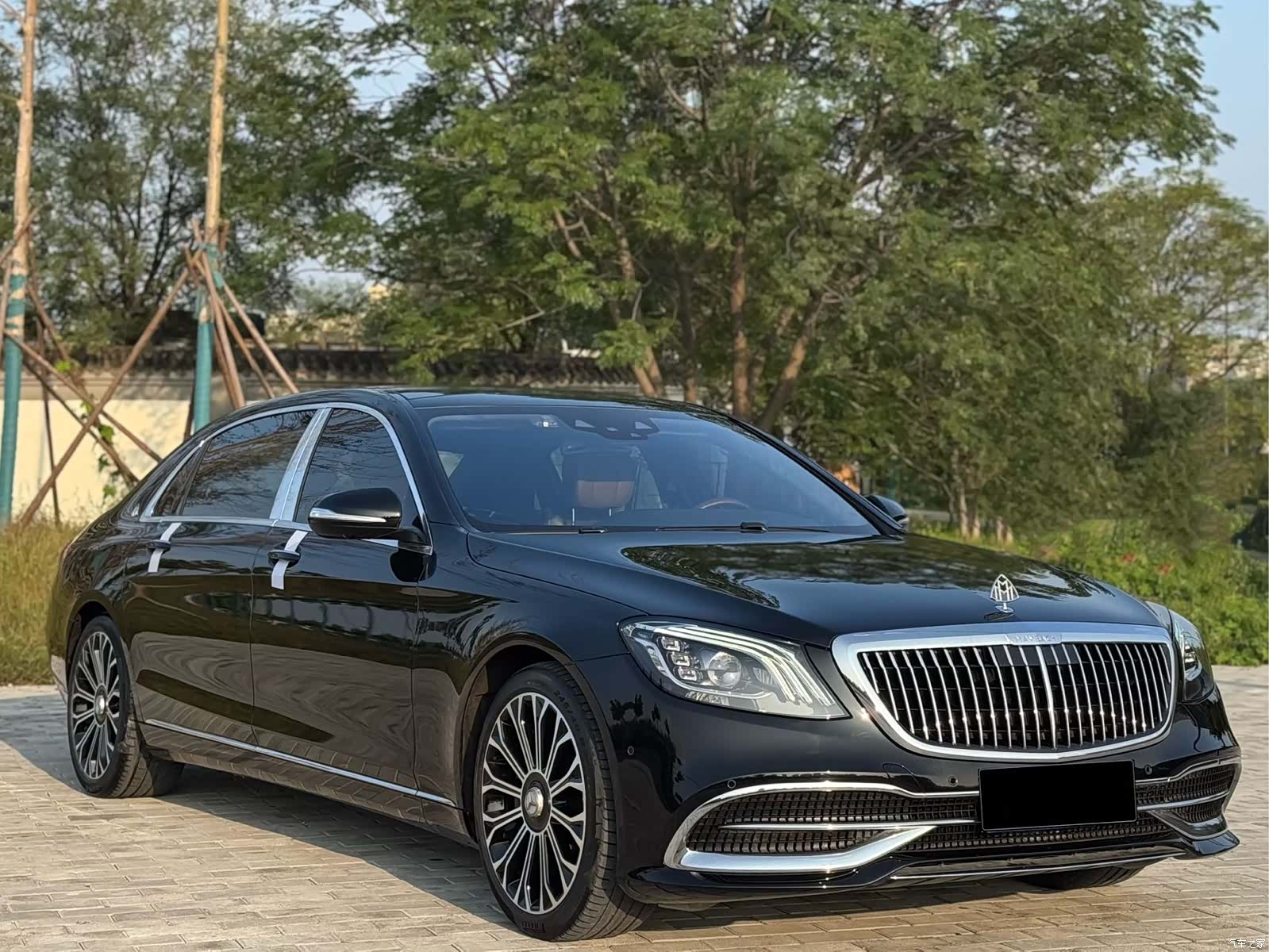 Maybach S-Class, 2019 4