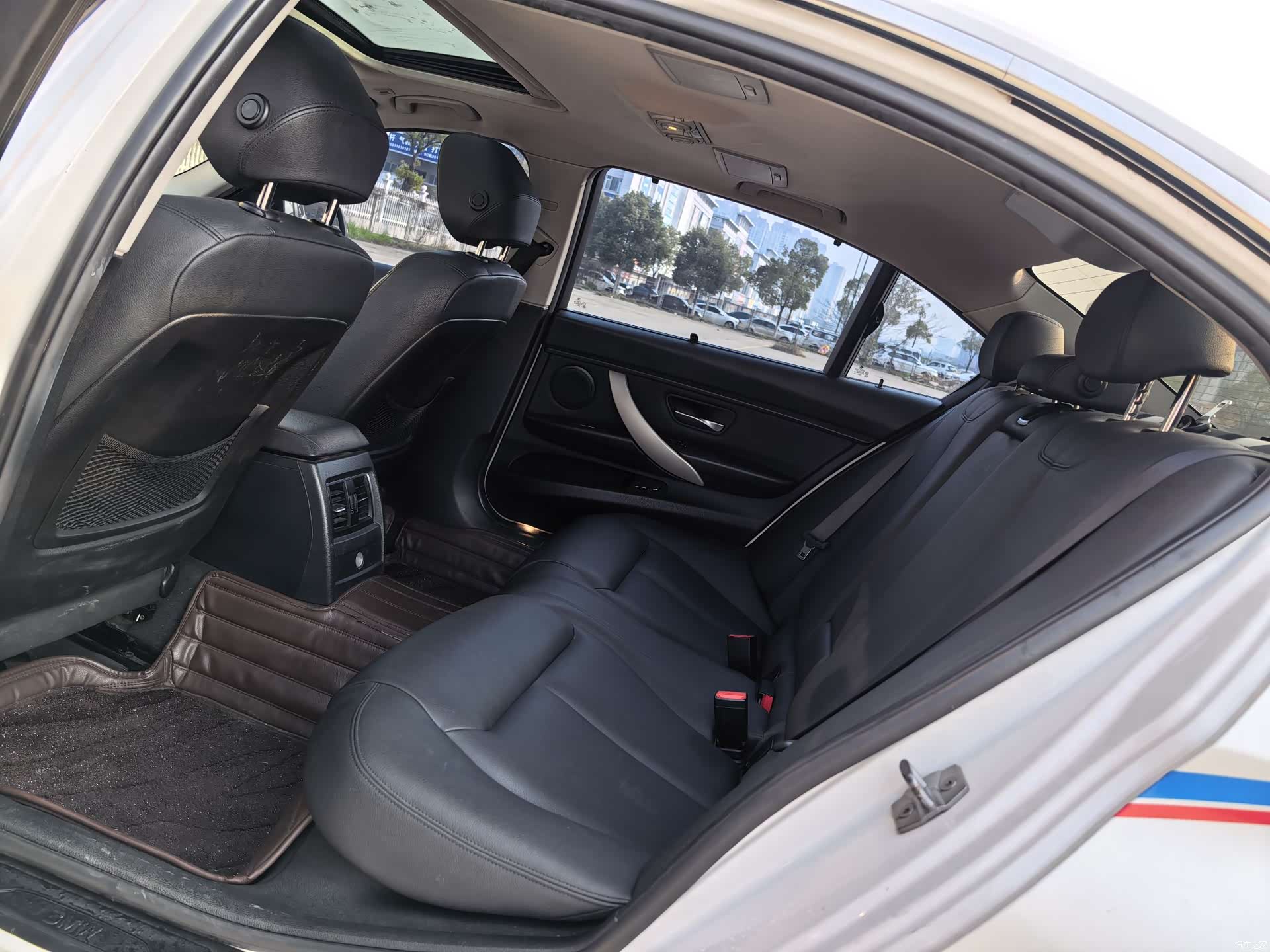 BMW 3 Series, 2016 9