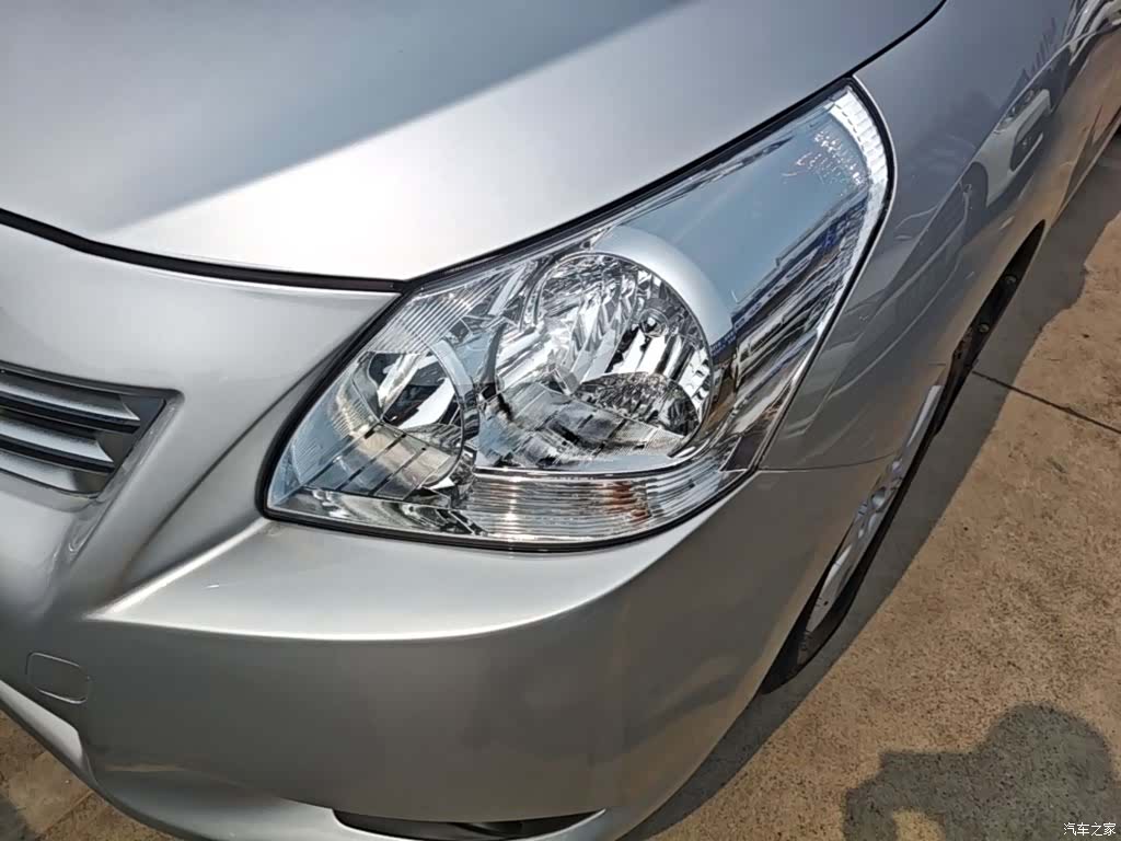 Toyota 180E, 2015 24