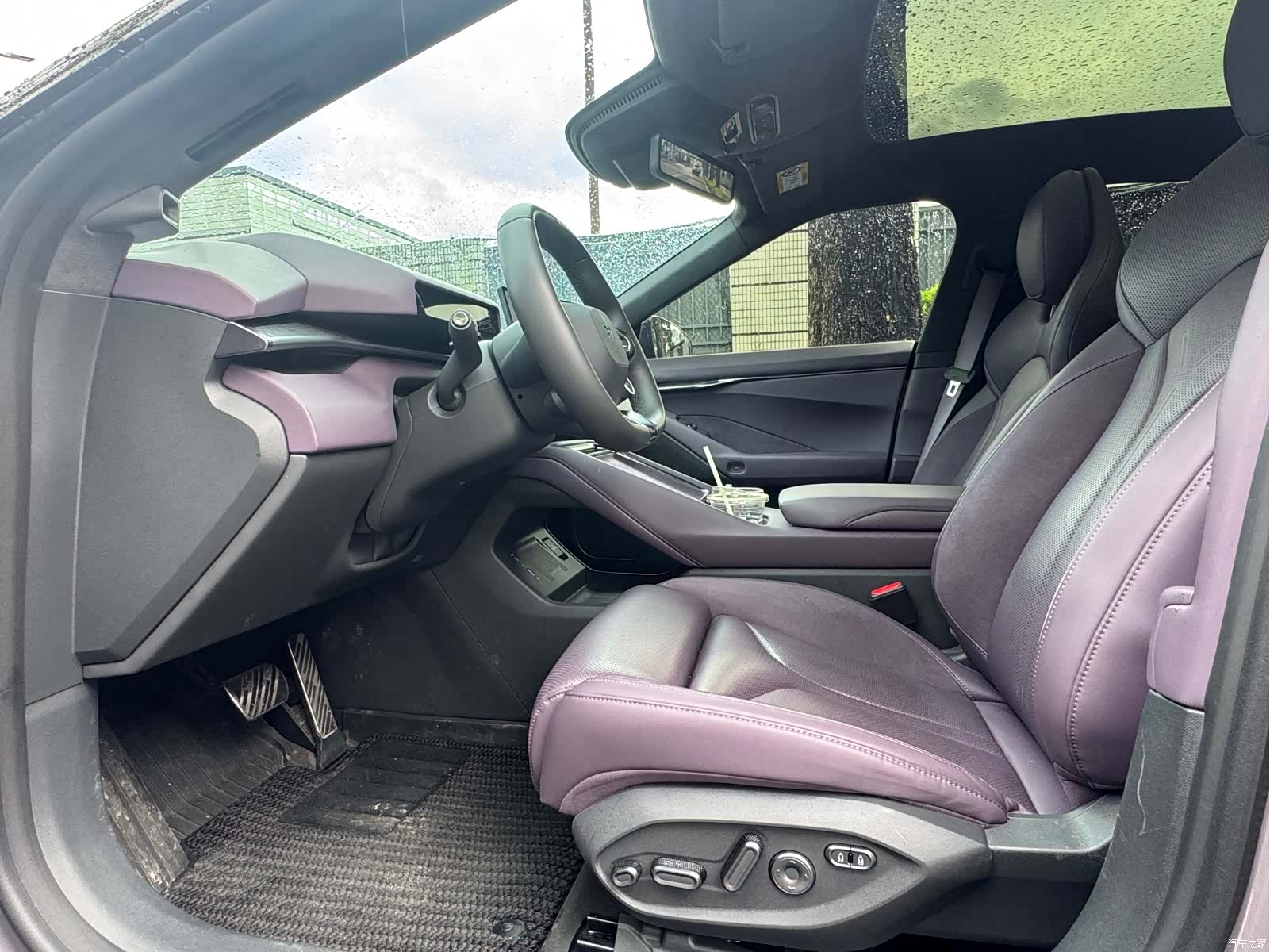Xpeng P7, 2025 7