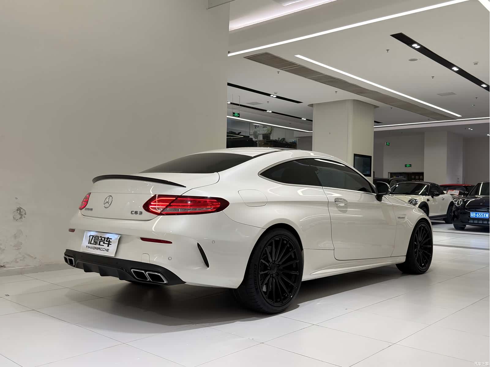 Mercedes-Benz C-Class, 2018 4