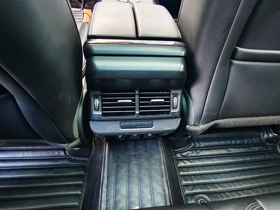 Land Rover Range Rover Aurora
