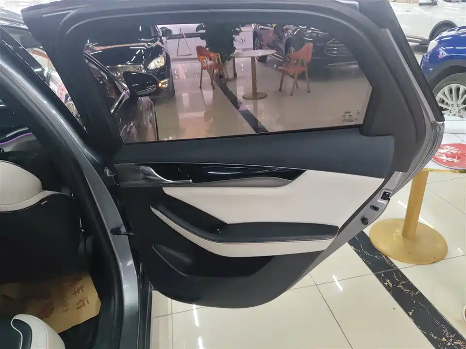 BYD Qin Yuan