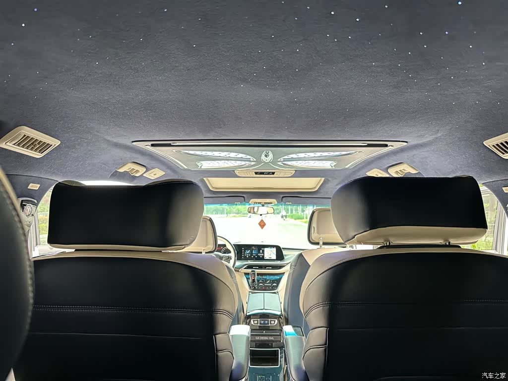 Buick GL8, 2022 12