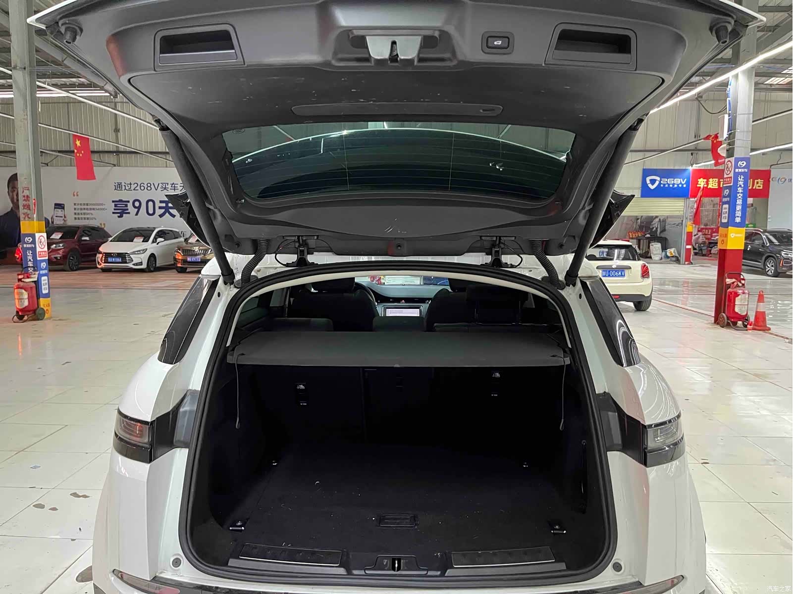 Land Rover Range Rover, 2021 12