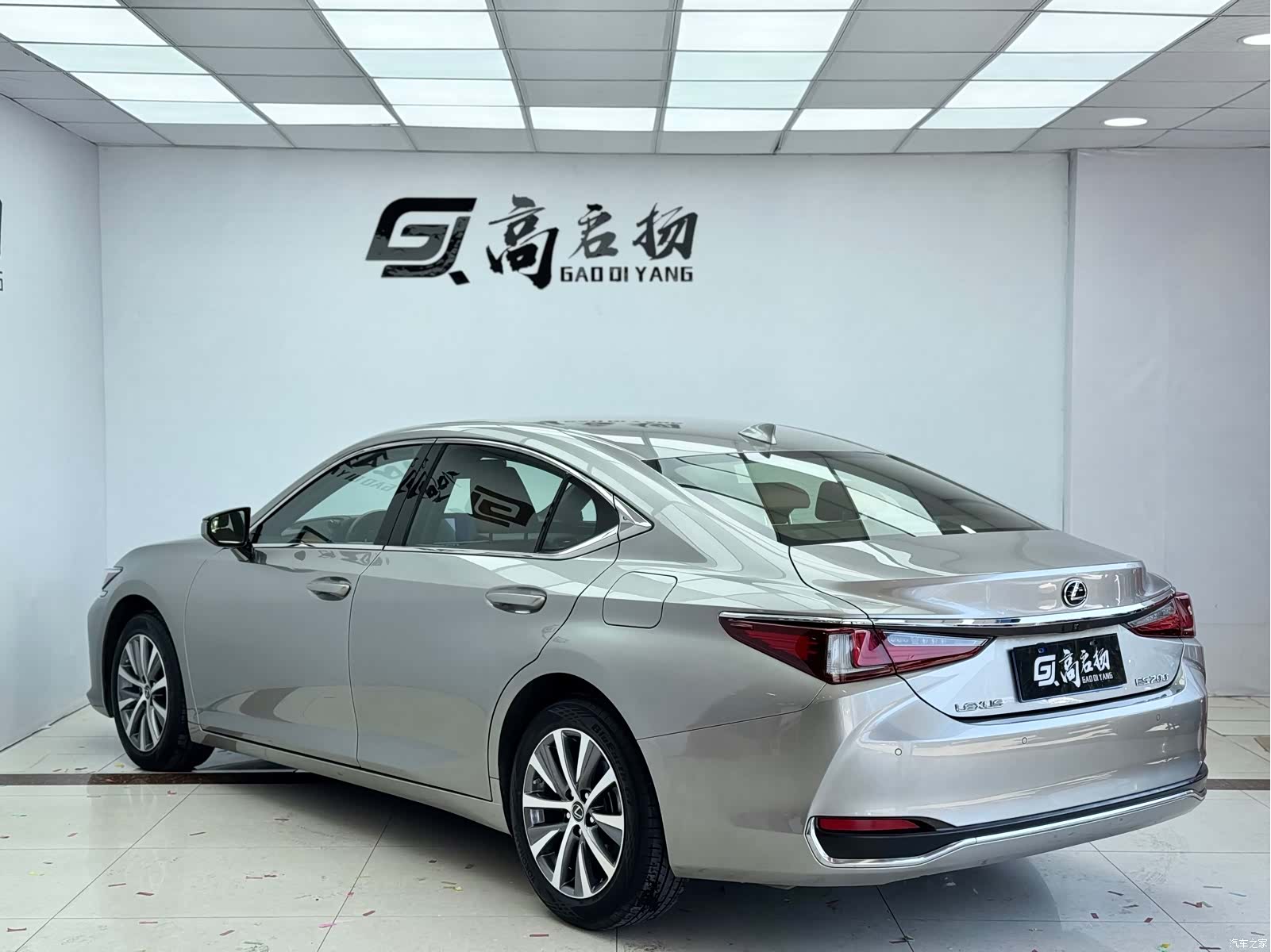 Lexus ES, 2021 29
