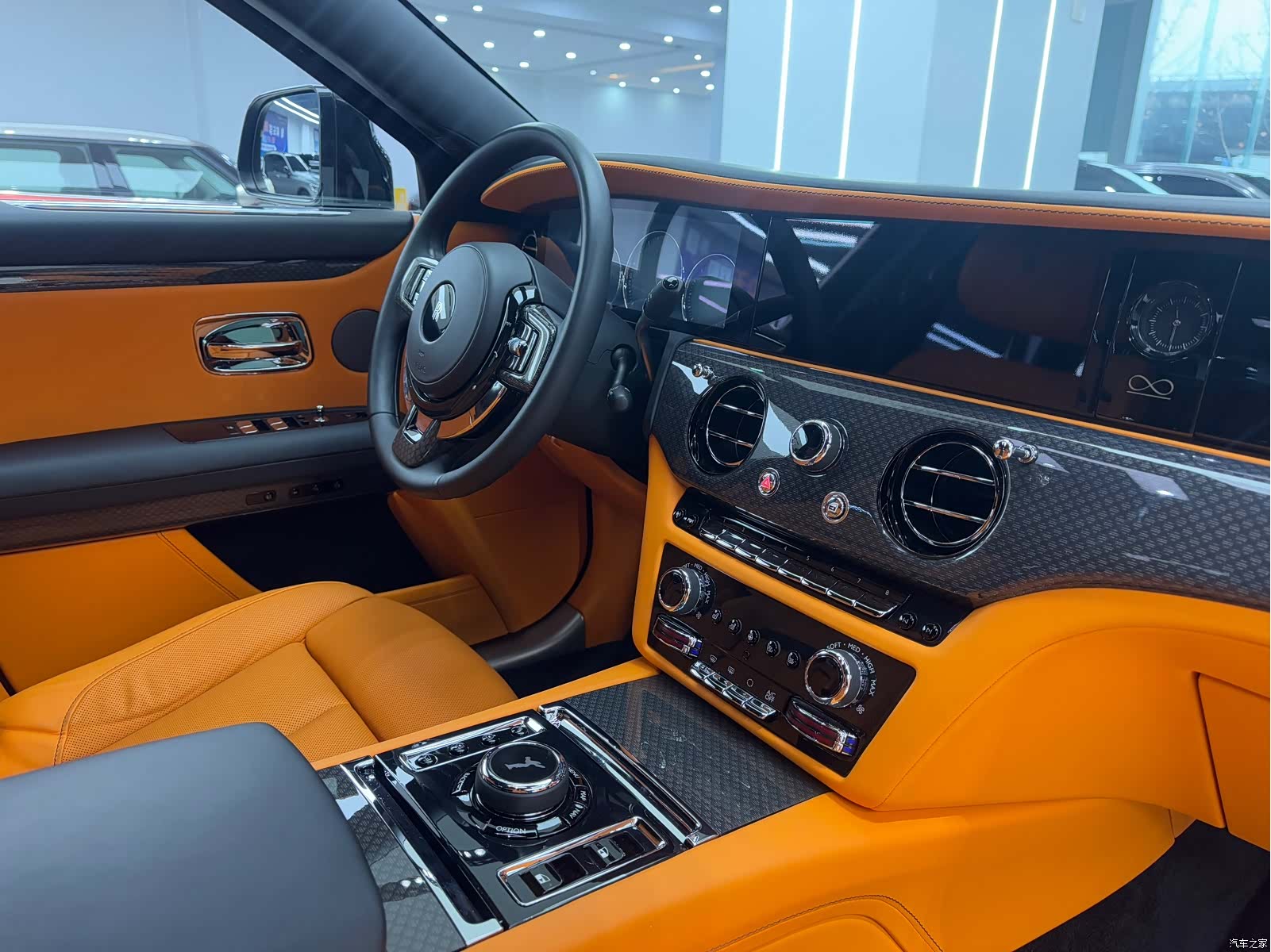 Rolls-Royce Ghost, 2022 14