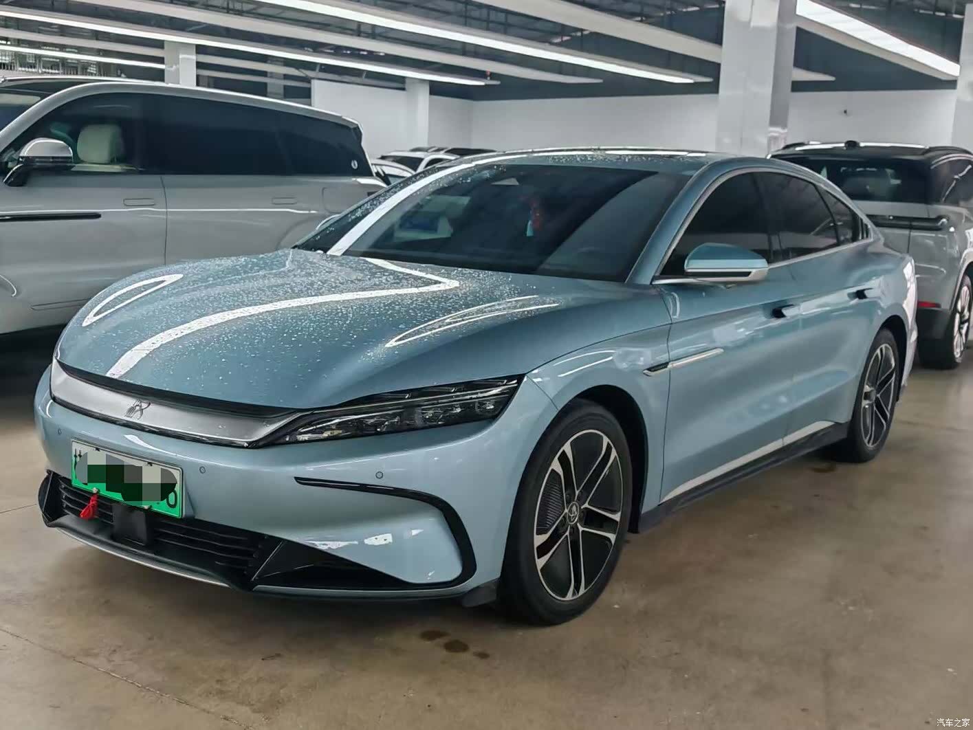 BYD Han, 2023 1