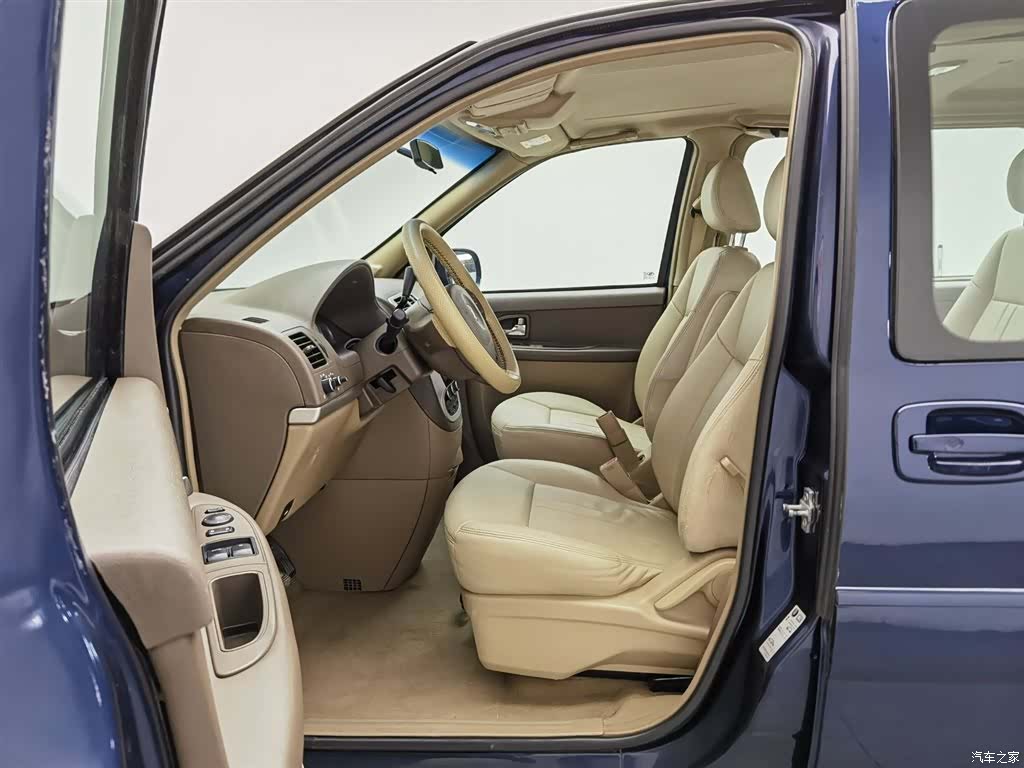 Buick GL8, 2016 10