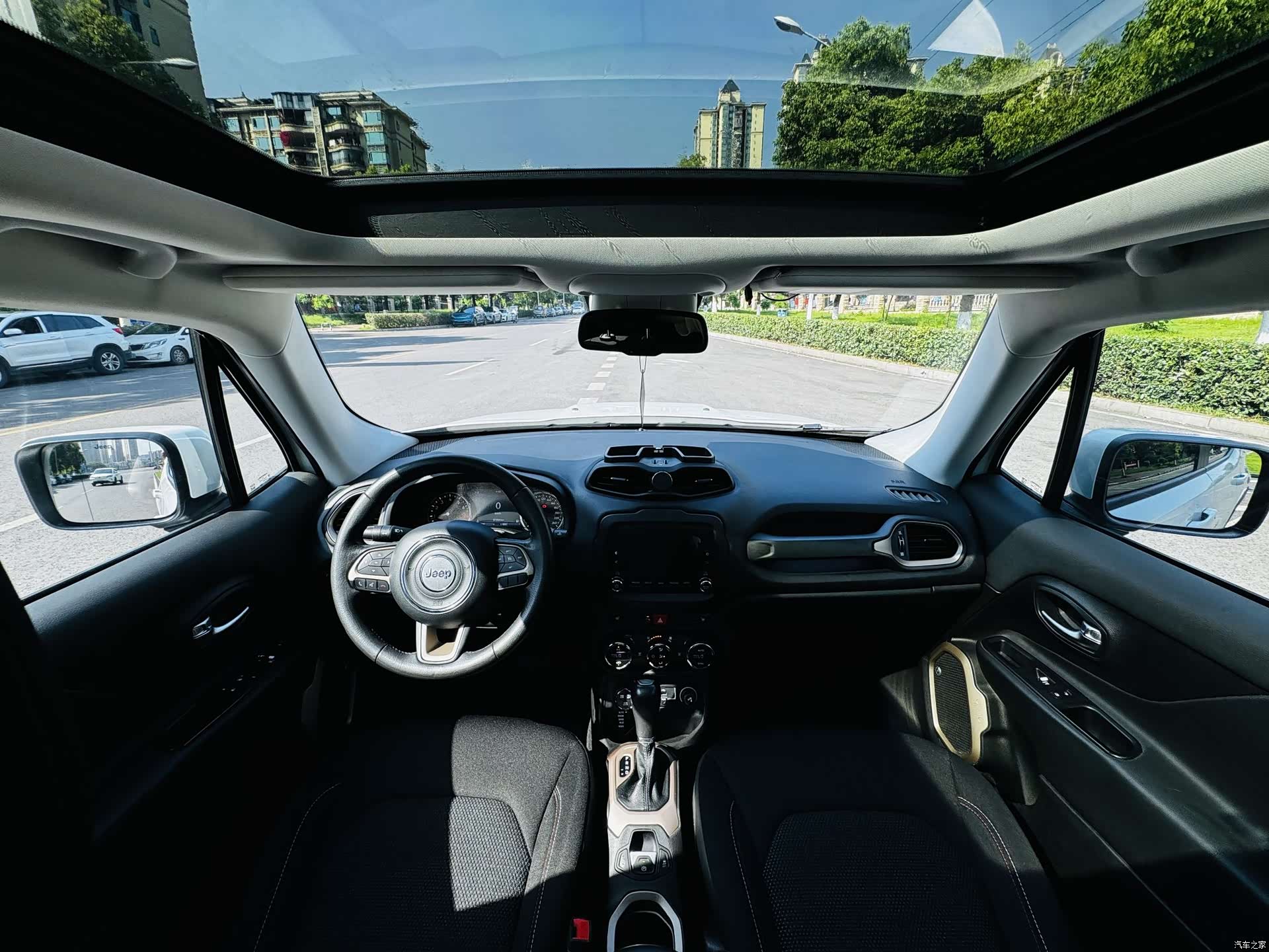 Jeep Renegade, 2017 4