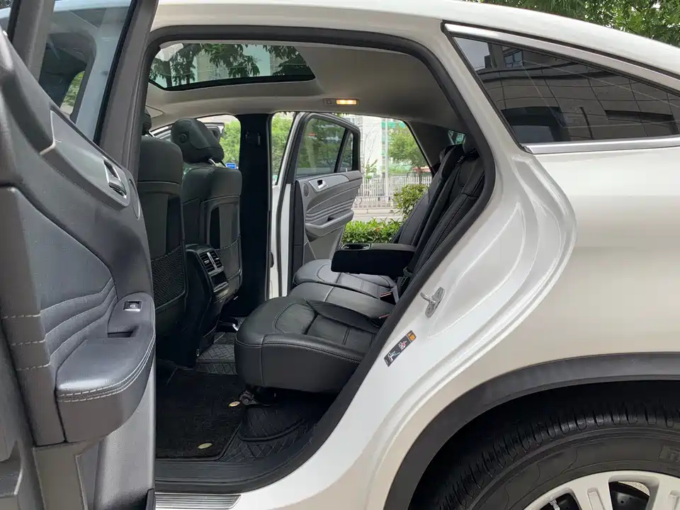 Mercedes-Benz GLE coupe