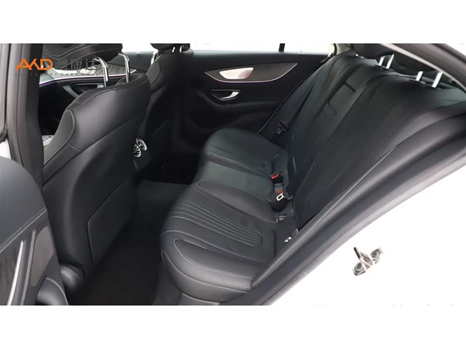 Mercedes-Benz CLS Mercedes-Benz CLS
