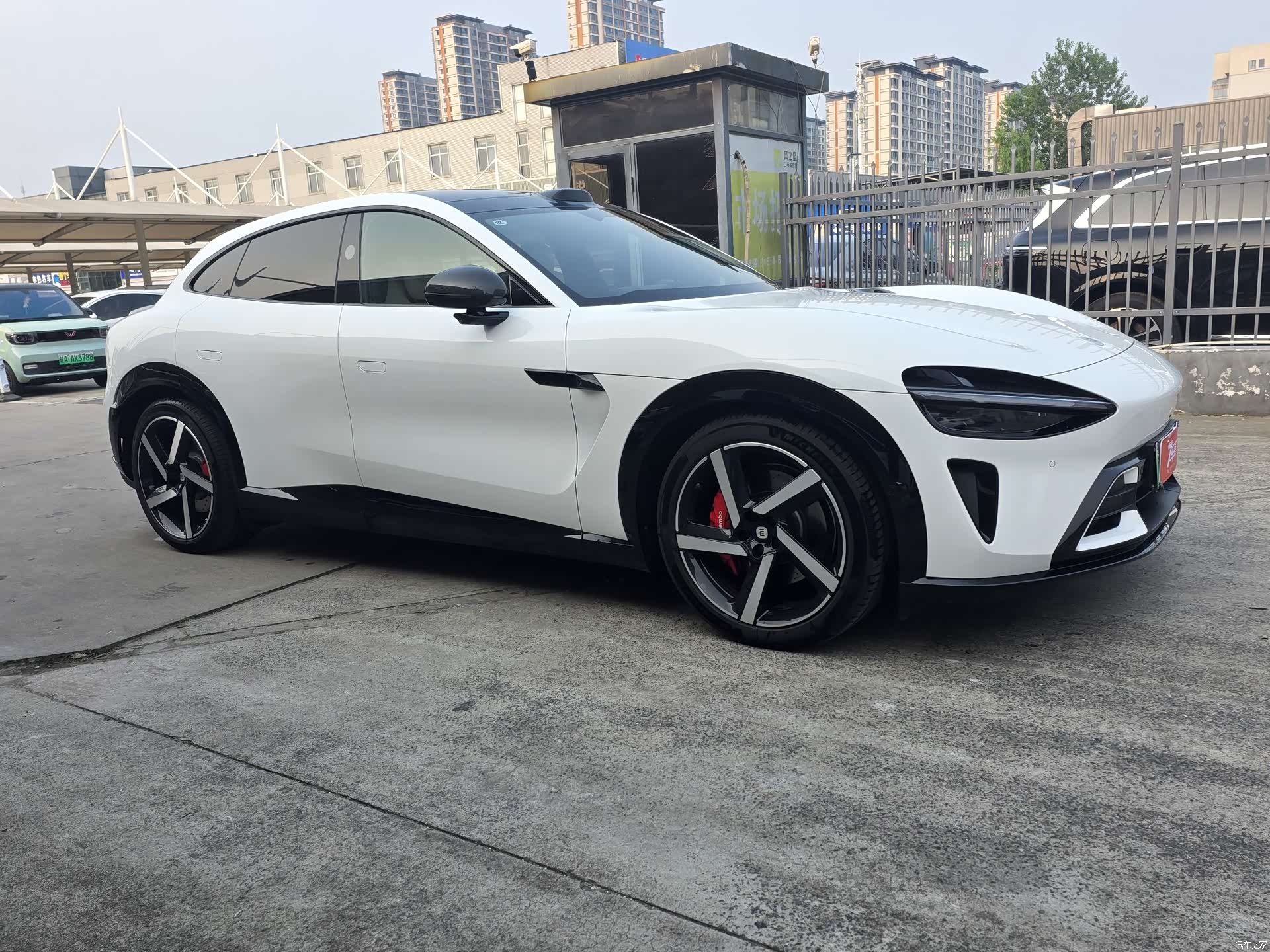 Xiaomi YU7, 2025 2