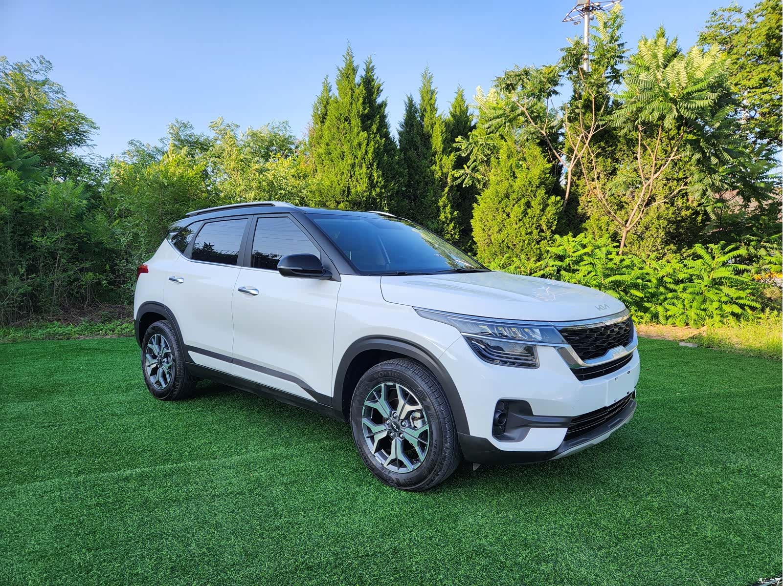 Kia KX3, 2022 3