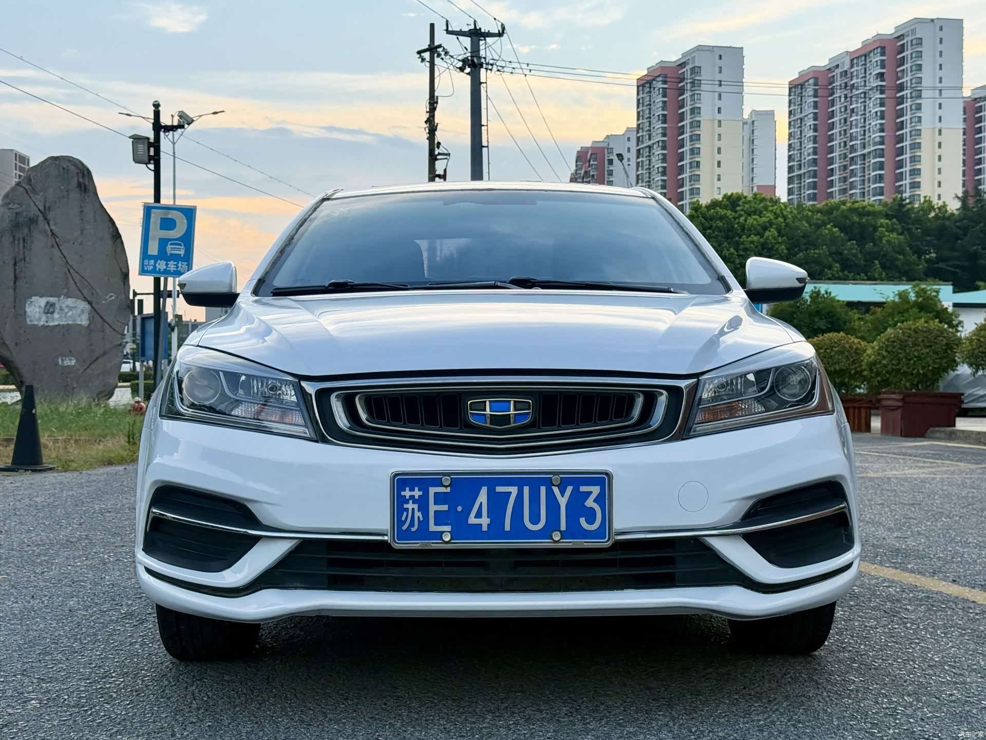 Geely Emgrand, 2019 1
