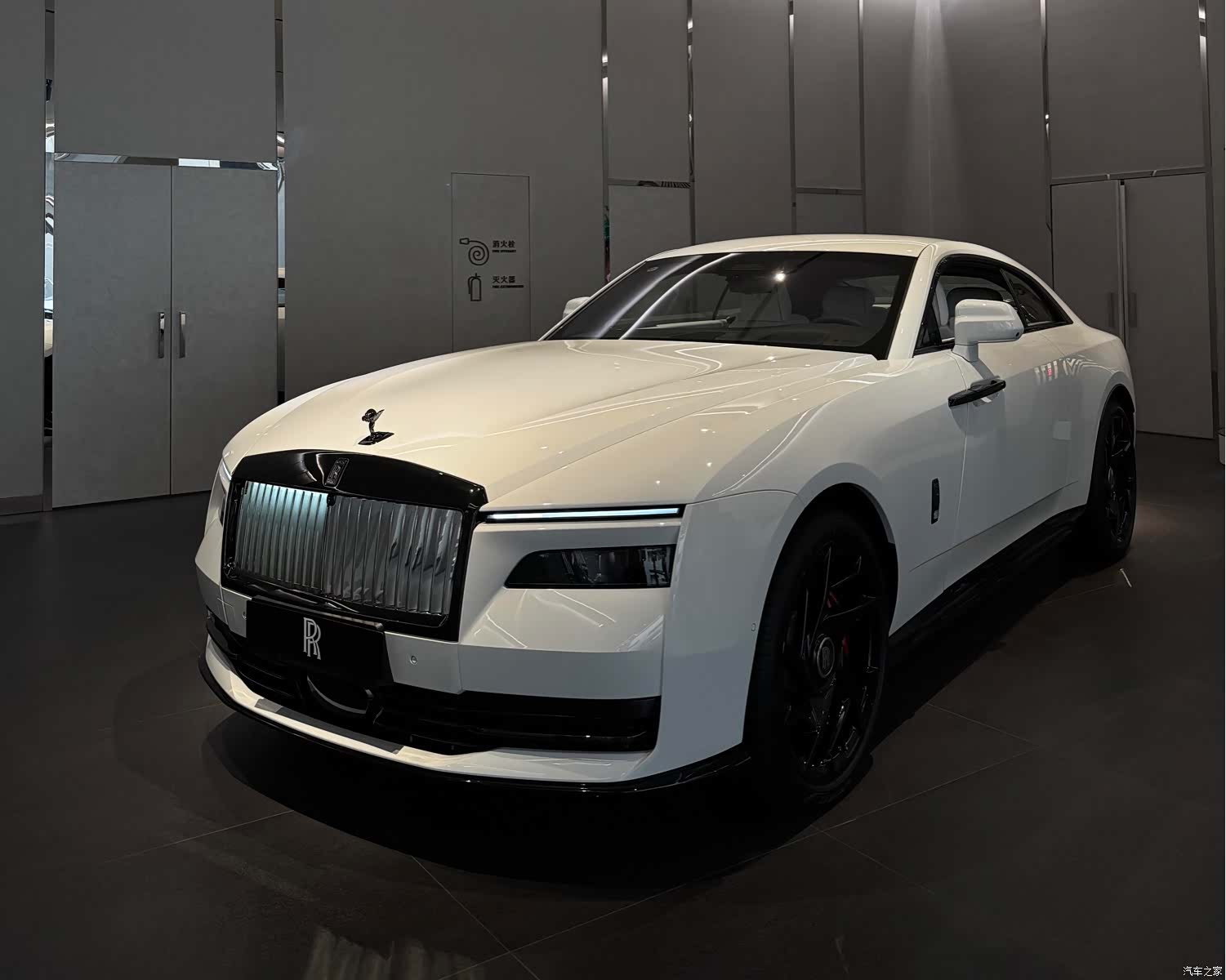 Rolls-Royce Spectre