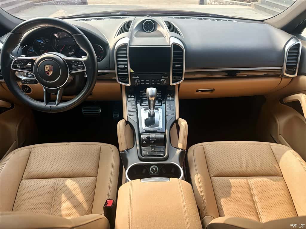 Porsche Cayenne, 2017 9