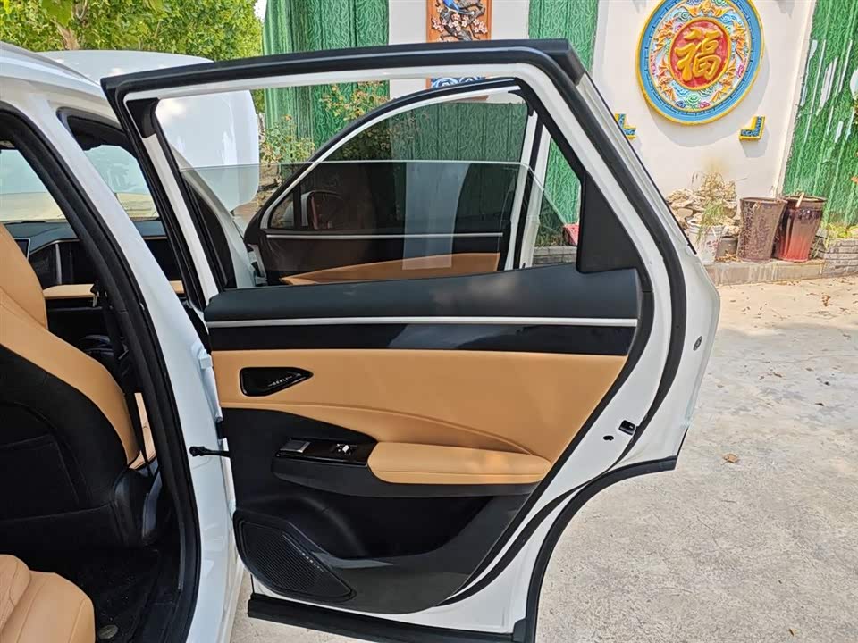 Geely Galaxy Galaxy L7