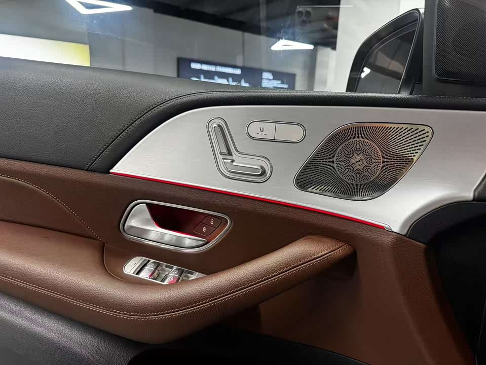 Mercedes-Benz GLE Mercedes-Benz GLE