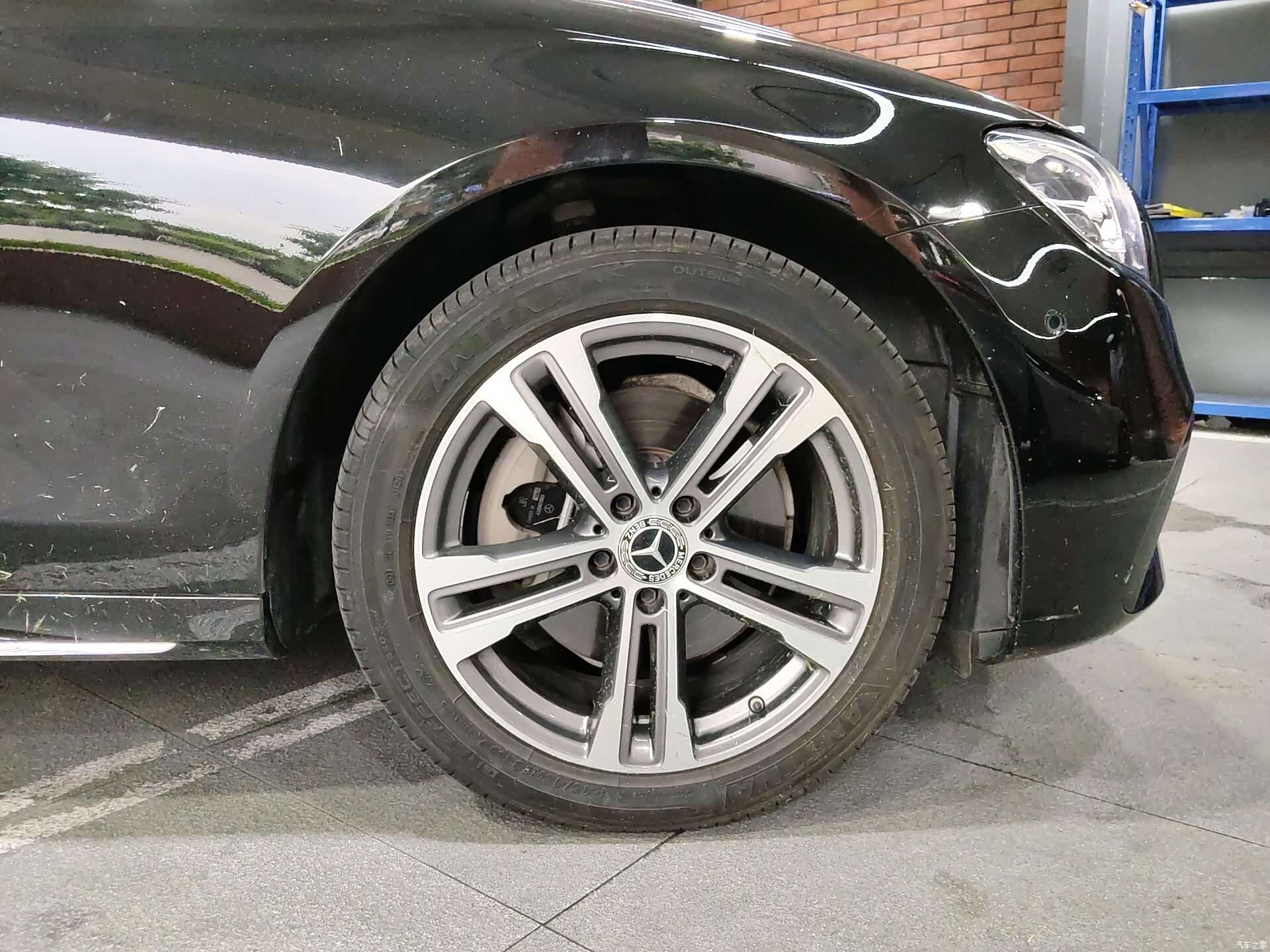 Mercedes-Benz E-Class, 2022 16