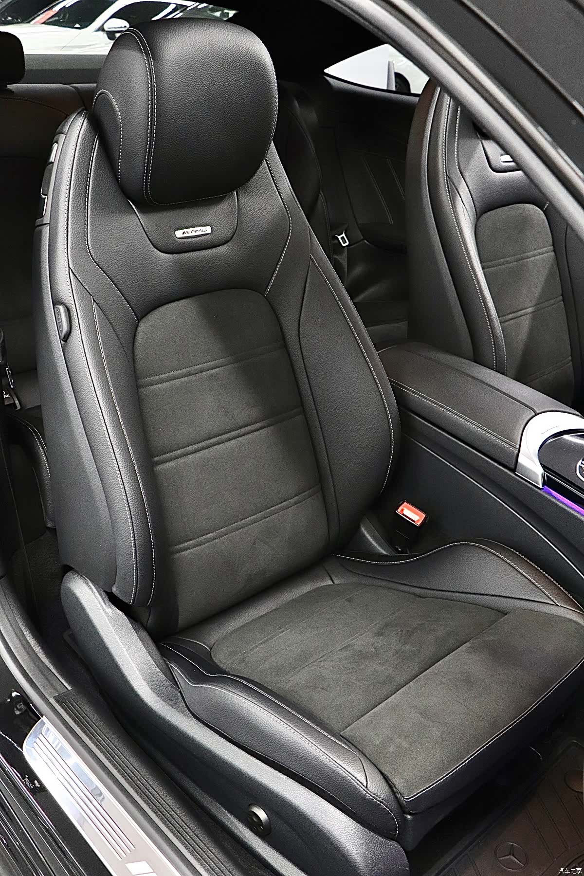 Mercedes-Benz C-Class, 2020 14