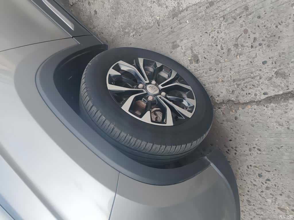 Wuling 510, 2019 23