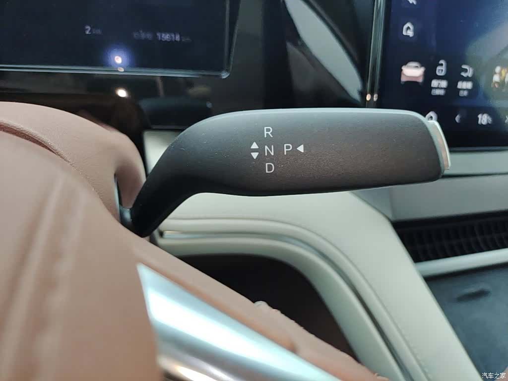 BYD Xia, 2025 14