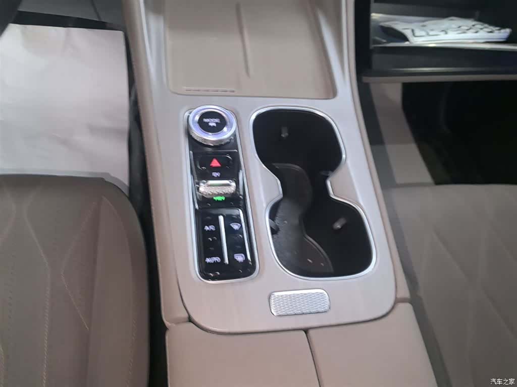Chery T8, 2025 14