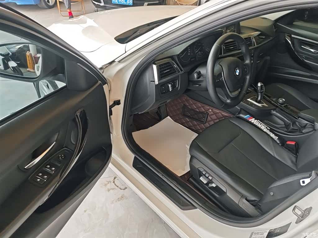 BMW 3 Series, 2016 16