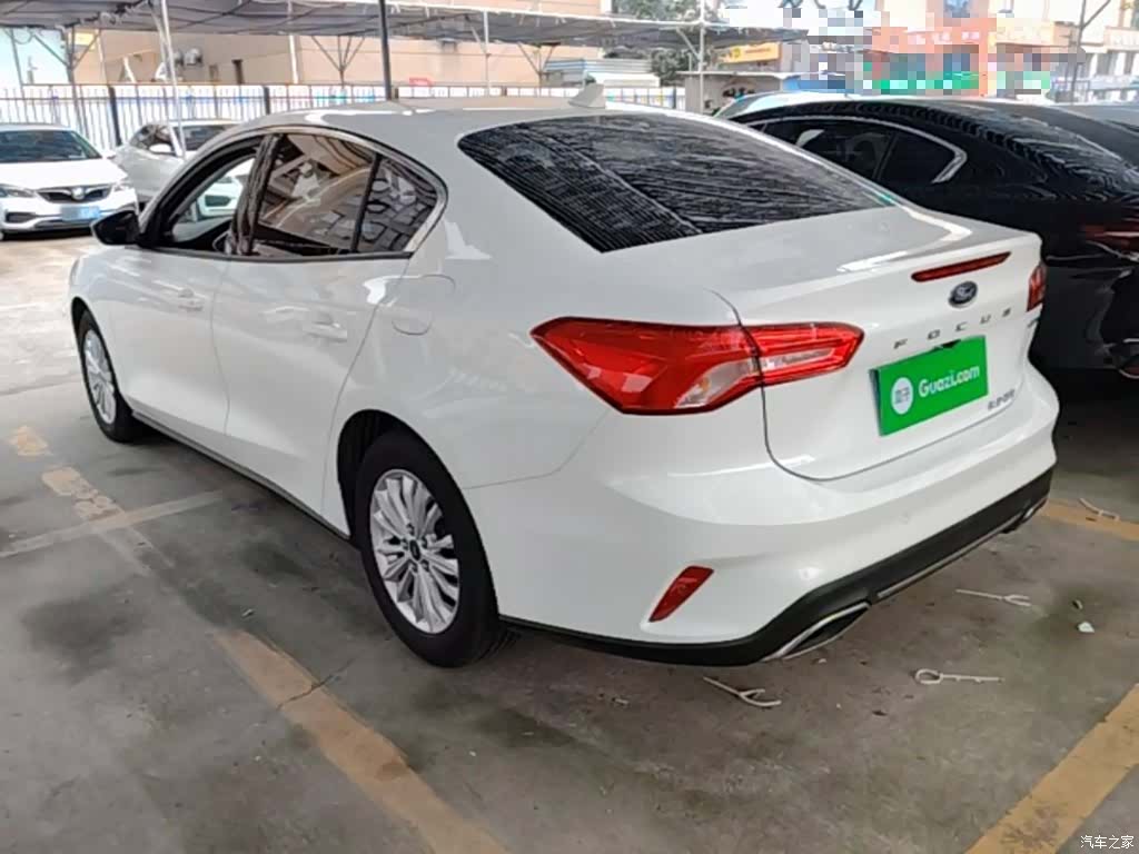 Ford Focus, 2021 все фото