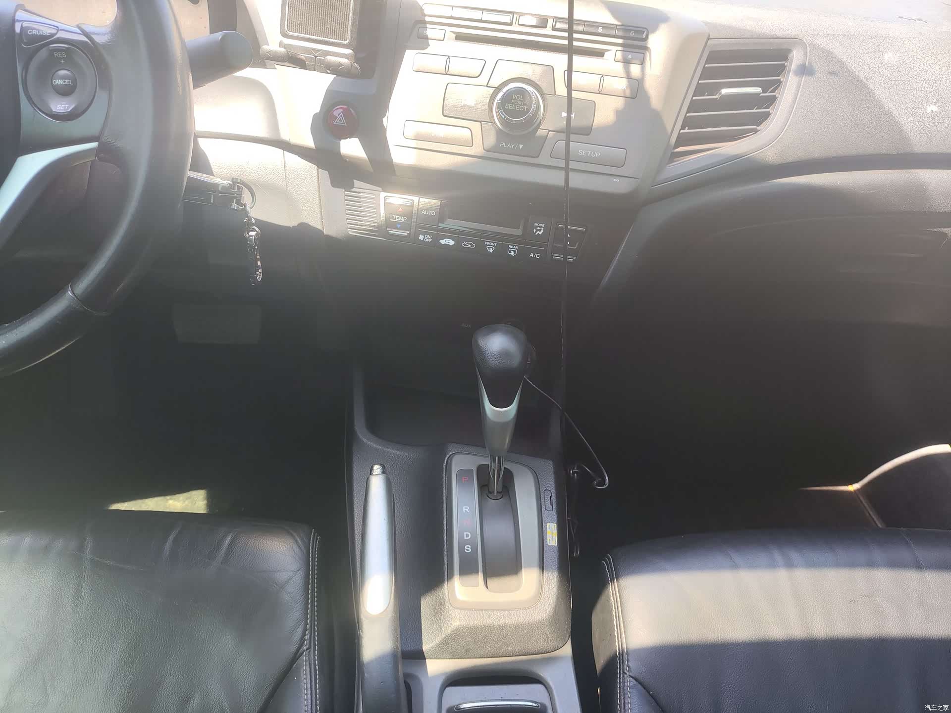 Honda Civic, 2012 11