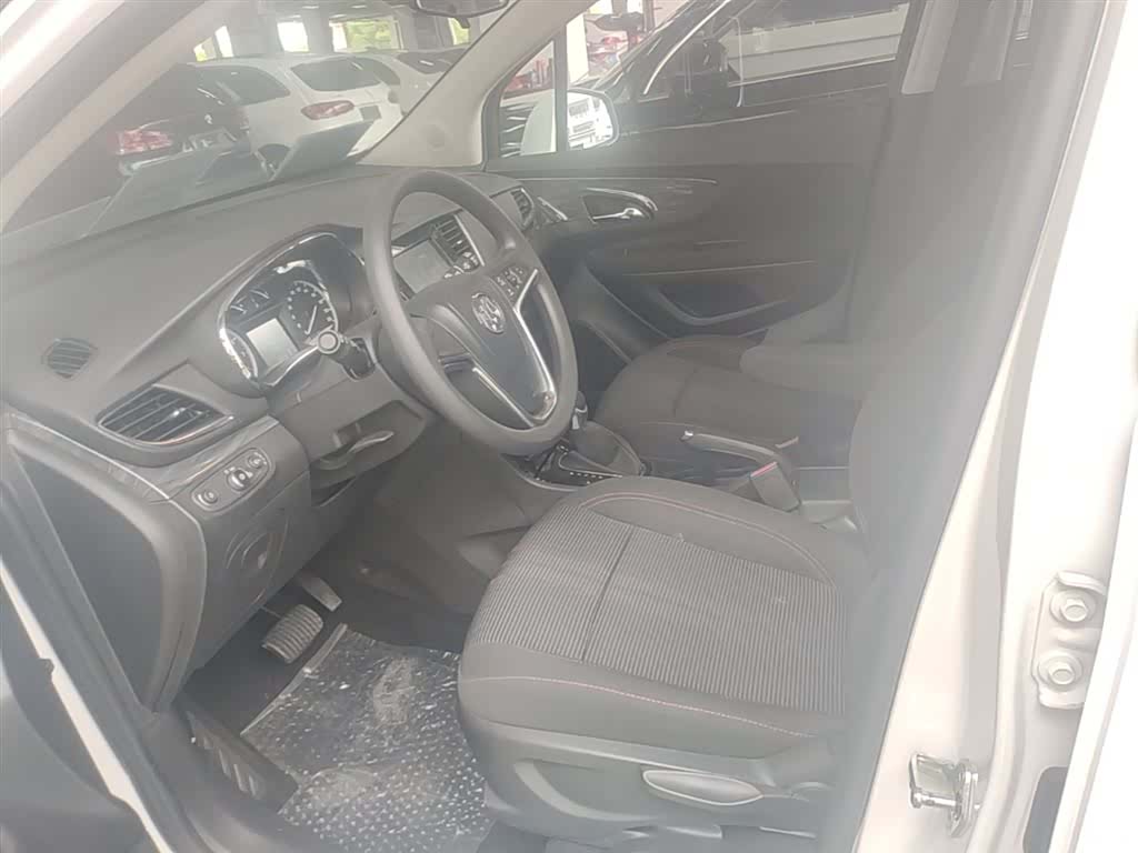 Buick Encore, 2019 15