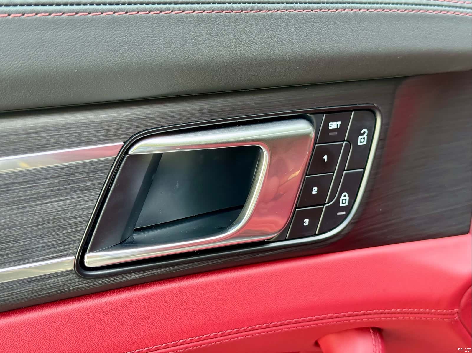 Porsche Panamera, 2023 12