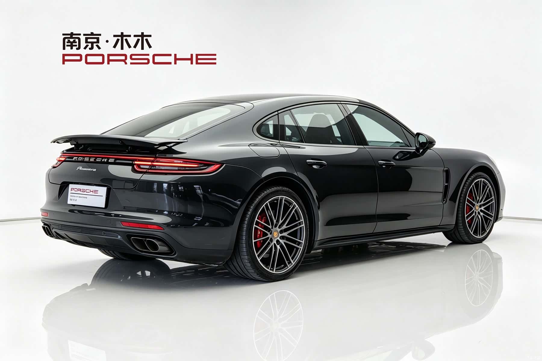 Porsche Panamera, 2018 3