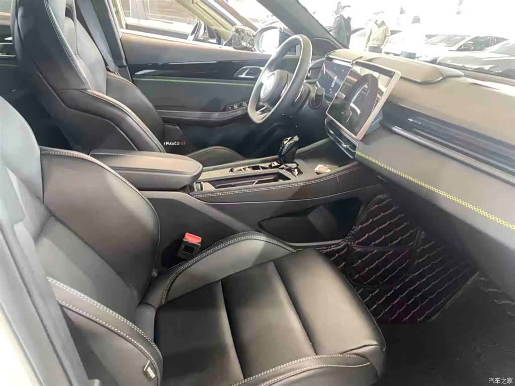 Lynk & Co 02, 2022 все фото