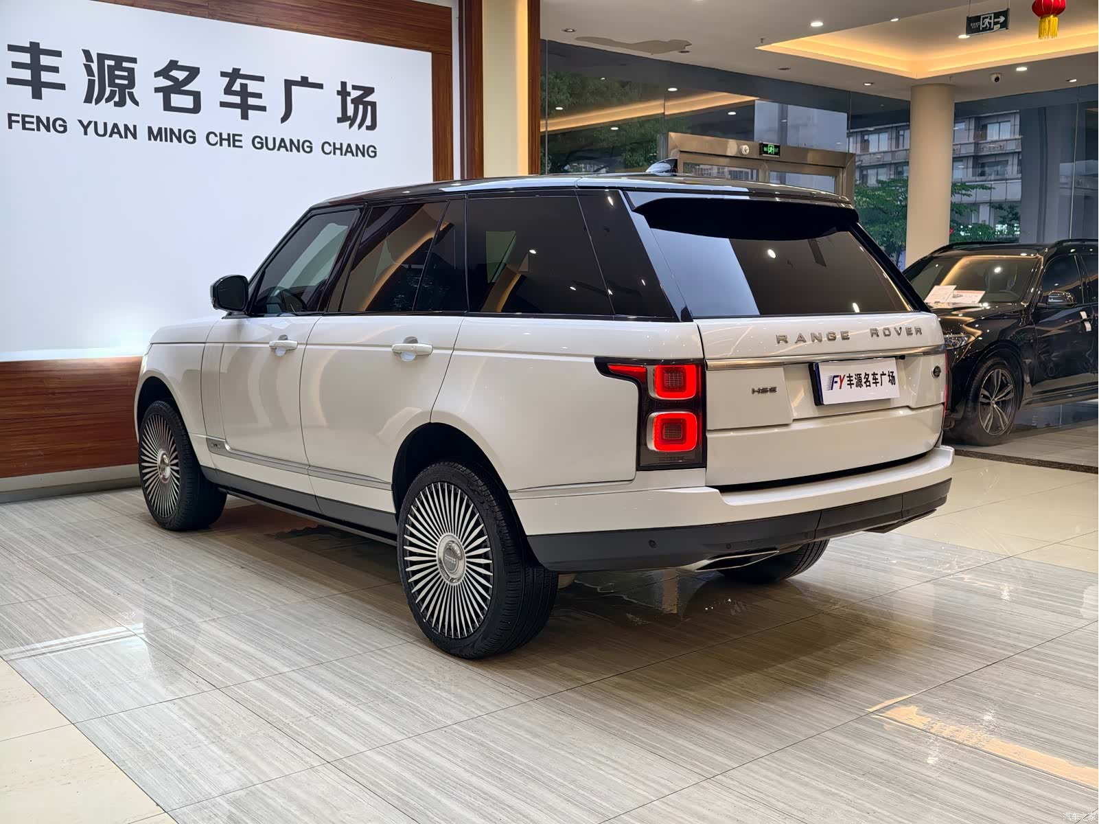Land Rover Range Rover, 2019 31