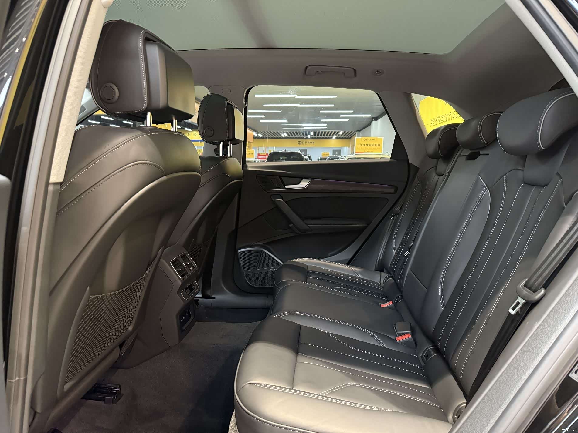 Audi Q5L, 2023 10