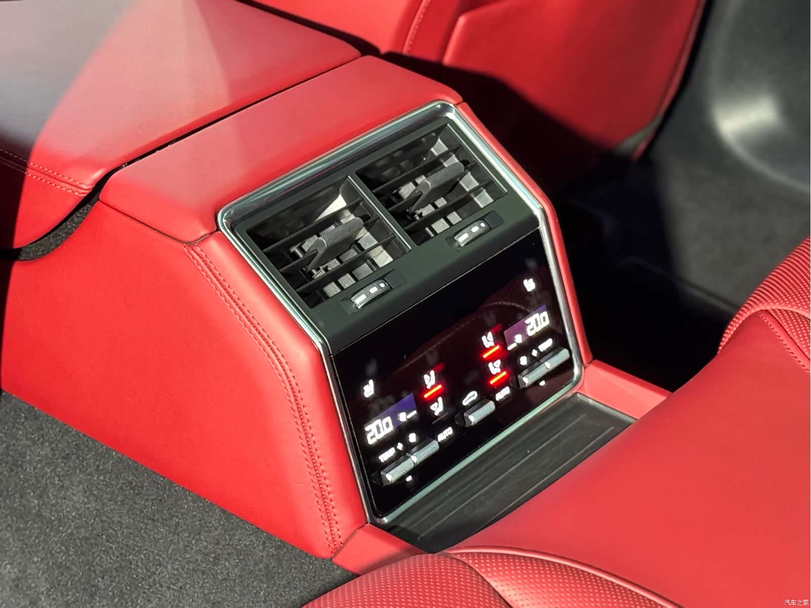 Porsche Panamera, 2021 24