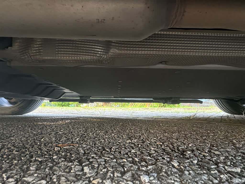 Li Auto L9, 2023 14