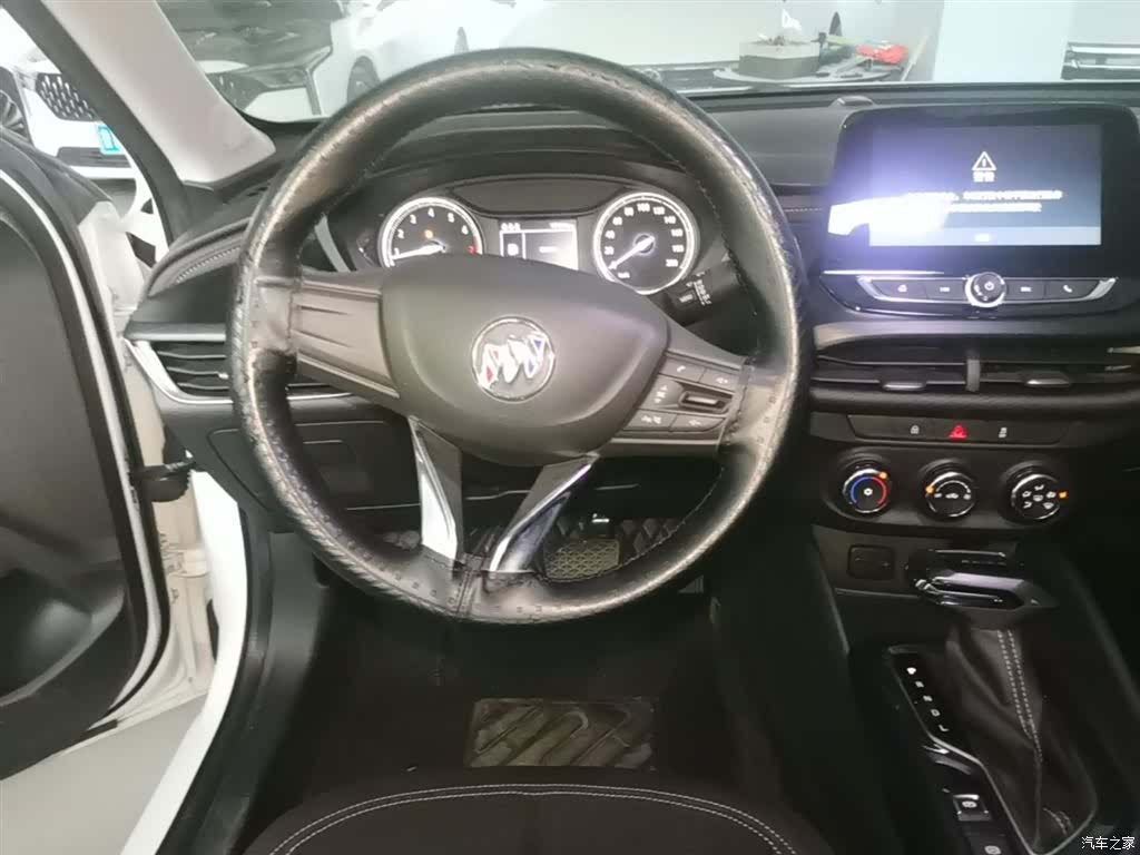 Buick Verano, 2023 11