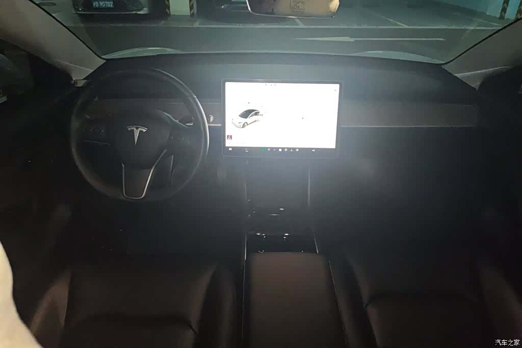 Tesla Model 3, 2020 12