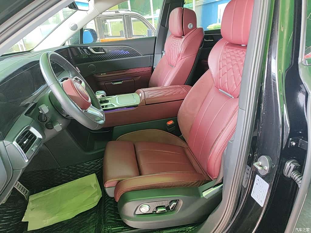 Hongqi E-HS9, 2023 15