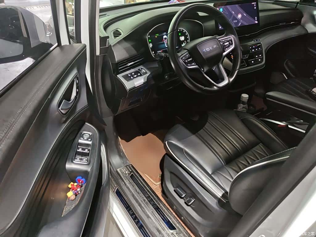 Roewe iMAX8, 2021 12
