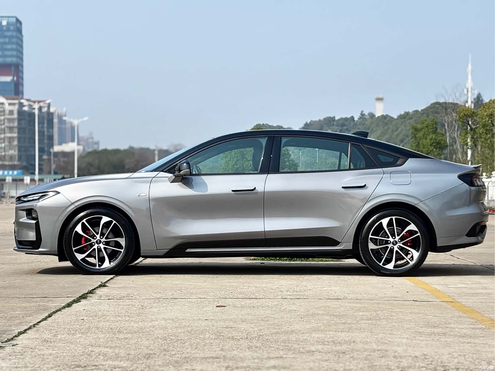 Ford Mondeo, 2022 4